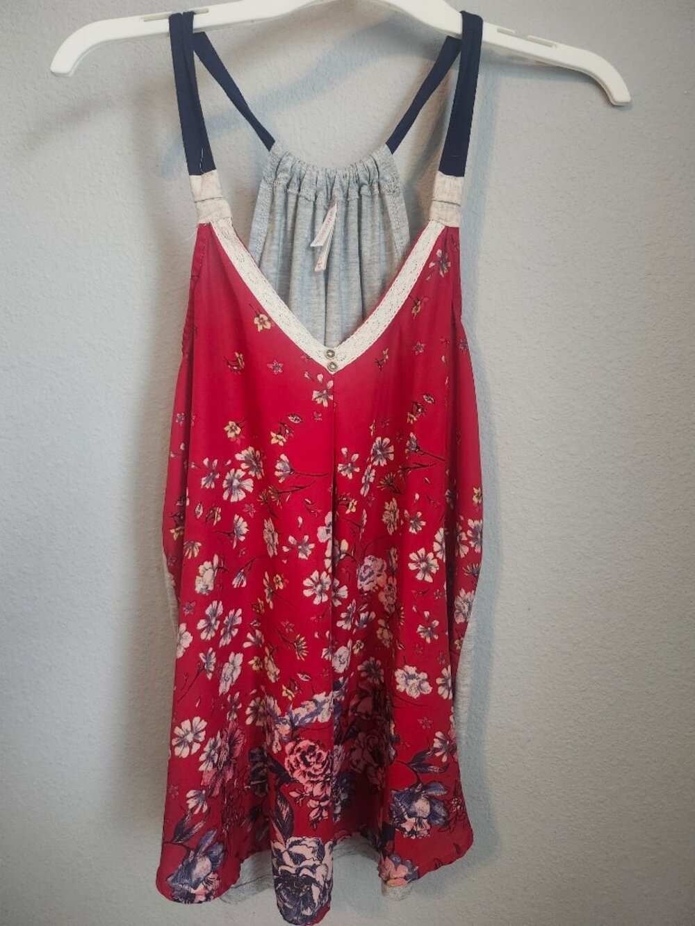 Xhilaration Women’s Large Floral Boho Tank Top Gray Pink Lace Strappy Cami